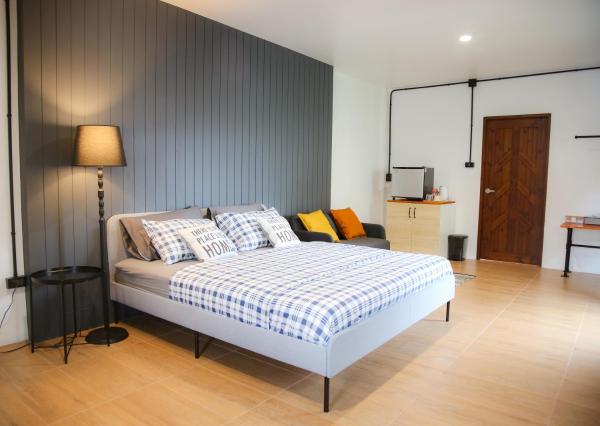 SLEEP SLEEP SUANPHAK Homestay, Ban Khlong Bang Sai