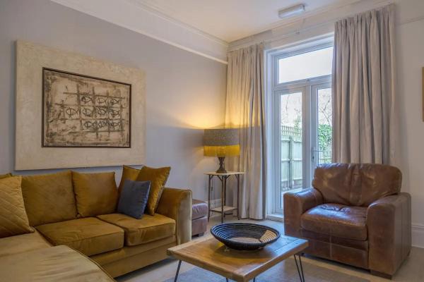 Spacious 5 Bedroom House In Birmingham Close To Nec For 12 Guests - Birmingham