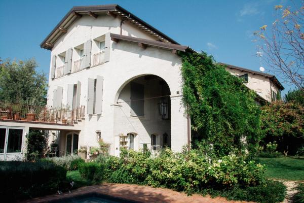 Nella foto è visibile l'oggetto Casale Hortensia situato nella città di Rivalta.