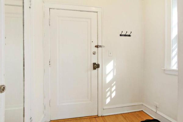 Fotografie 8: Complete & Polshed 1-Bedroom Chicago Apt - Elm D2