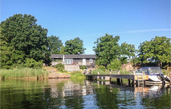 På billedet ses objektet 3 Bedroom Lovely Home In Ronneby beliggende i byen Ronneby.
