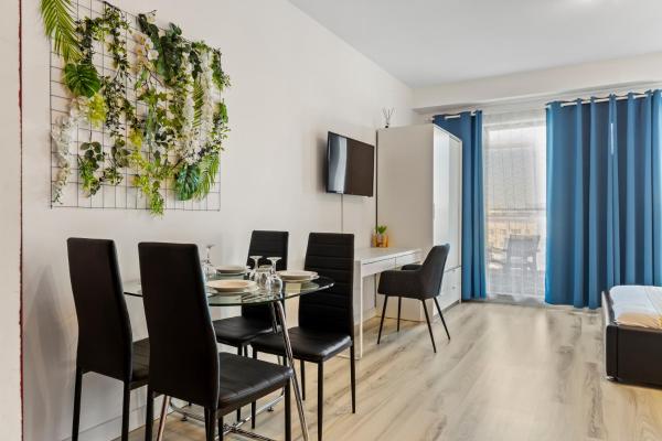 Na zdjęciu widoczny jest obiekt AQUARIUS: Upscale Flat in the Heart of Bucharest! położony w mieście Bukareszt.