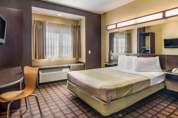 A la foto es mostra l'objecte Motel 6-Canton, GA situat a la ciutat de Canton.