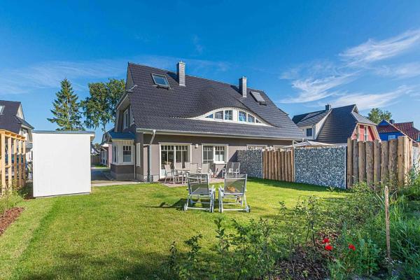 Nella foto è visibile l'oggetto Meerzeit situato nella città di Zingst.