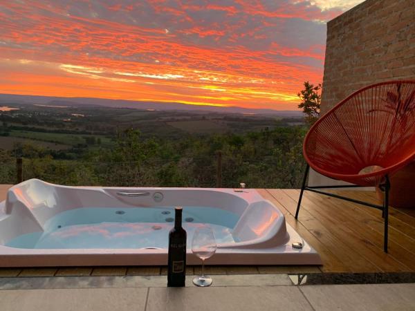 A la foto es mostra l'objecte Casa Erva Doce Pousada situat a la ciutat de Zogaias.