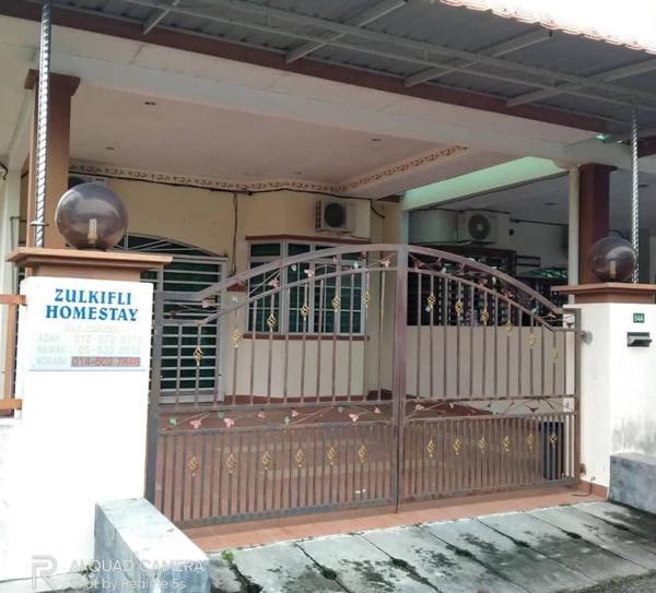 Na fotografii je vidět objekt Zulkifli Homestay Tambun,Ulu kinta,Tg Rambutan nacházející se ve městě Ipoh.