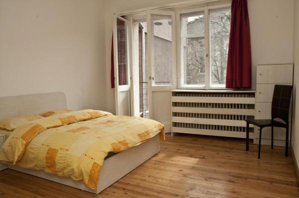På billedet ses objektet Hostel Mostel Sofia beliggende i byen Sofia.