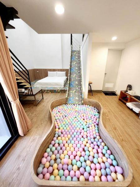 A la foto es mostra l'objecte Happiness Yes Inn situat a la ciutat de Luodong.