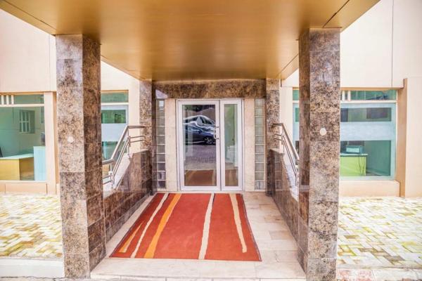 A la foto es mostra l'objecte G61 Hotel situat a la ciutat de Ikeja.