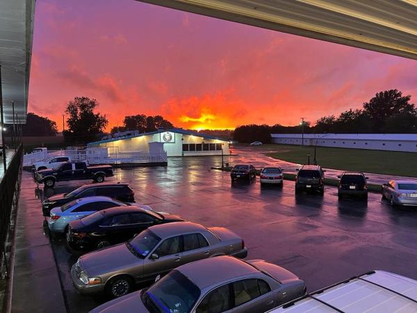 Na fotografii je vidět objekt Motel Boutique by Wolf Inn nacházející se ve městě Monroeville.