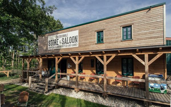 A la foto es mostra l'objecte Buchholz Saloon situat a la ciutat de Werneuchen.