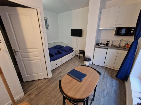 A la foto es mostra l'objecte Studio Le Galet idéalement situé en centre ville situat a la ciutat de Dieppe.