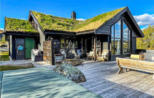 På bilden syns objektet Beautiful Home In Åseral With Sauna som ligger i staden Ljosland.