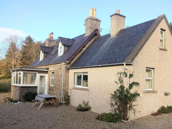 A la foto es mostra l'objecte Kildinguie - Traditional Cottage - on NC 500 Route situat a la ciutat de Melness.