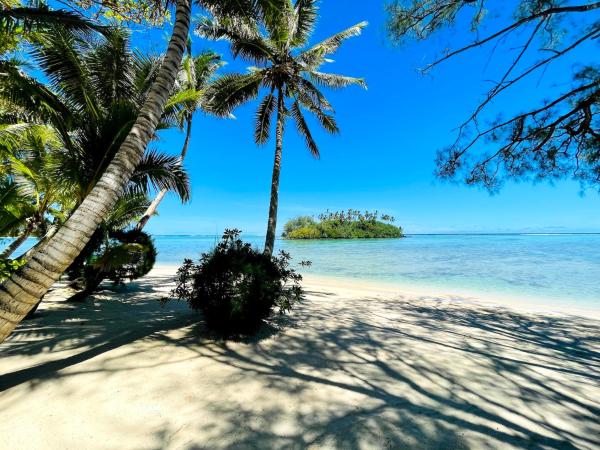 Muri Beachside Villa with pool, Rarotonga