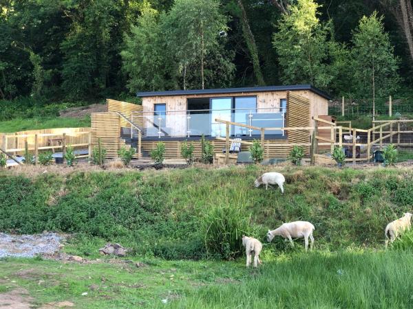 A la foto es mostra l'objecte The Caswell bay hide out situat a la ciutat de Cheriton.