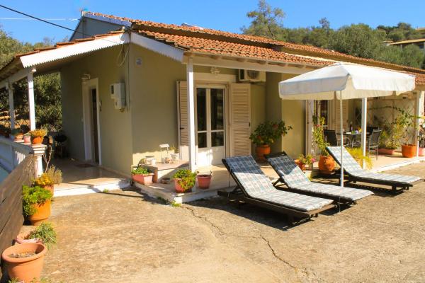 Na zdjęciu widoczny jest obiekt Amalia Apartment położony w mieście Perítheia.