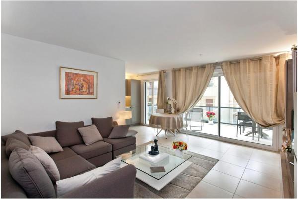 Zdjęcie 2: REF 912 - Cannes Center - Apartment for rent