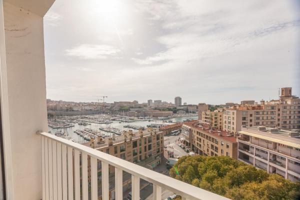Le Saint Jean - Appt avec vue sur lentrée du Vieux Port, Marseille