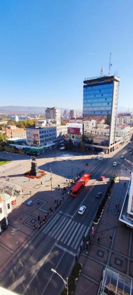 Tizza Apartment - Modern Flat Above The City Center - Niš