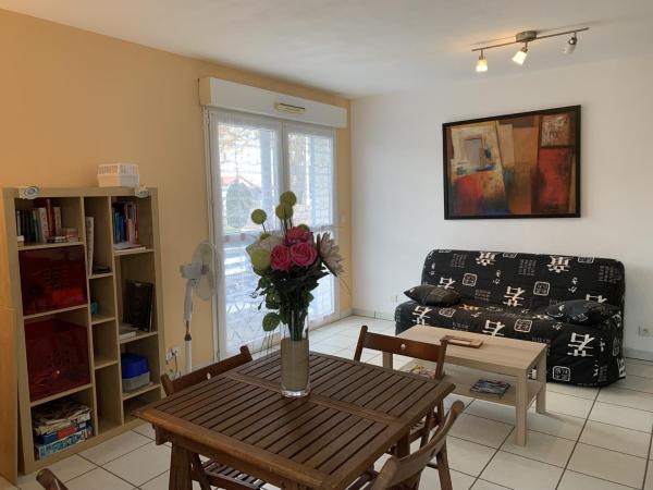 A la foto es mostra l'objecte Appartement Cosy à Biscarrosse - 4 Pers, Centre-Ville, Parking, Balcon, Ménage Inclus - FR-1-319-445 situat a la ciutat de Biscarrosse.