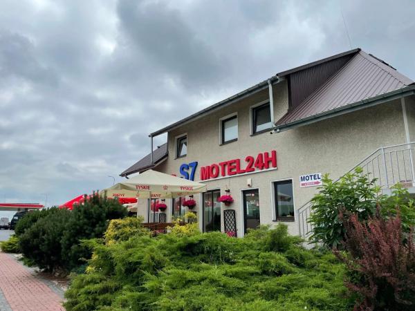 Na fotografii je vidět objekt Motel S7 nacházející se ve městě Sucha.