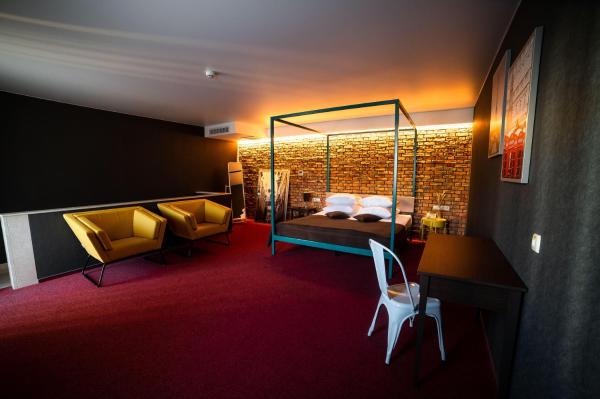 En la foto se muestra el objeto Sribni Leleky Hotel & Spa ubicado en la ciudad de Teremno.
