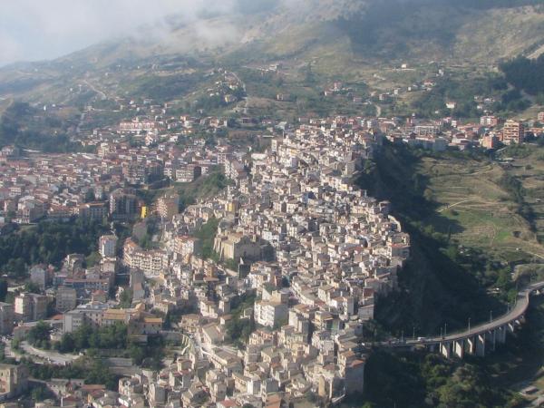 A la foto es mostra l'objecte Il Balcone sui Sicani situat a la ciutat de Cammarata.
