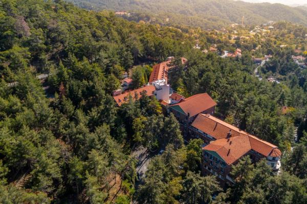 A la foto es mostra l'objecte Forest Park Hotel situat a la ciutat de Phini.