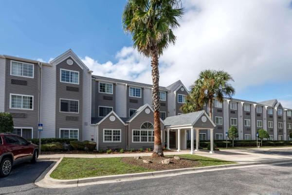 A la foto es mostra l'objecte Sleep Inn Jacksonville Airport situat a la ciutat de Jacksonville.