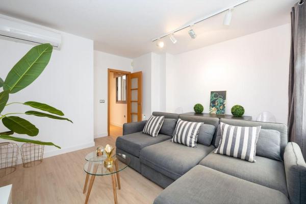 Acogedor apartamento pleno centro de Granada y PARKING, Grenade