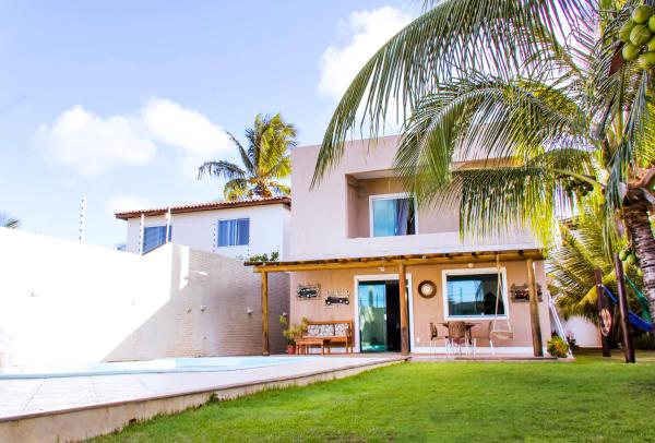 A la foto es mostra l'objecte Excelente casa com Piscina situat a la ciutat de Camaçari.