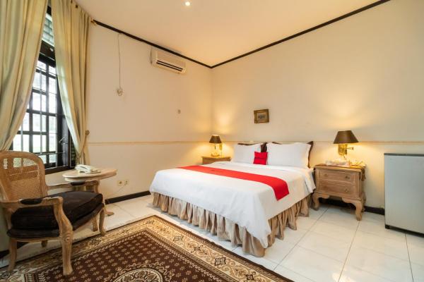 Hotel O Near Pantai Padang Formerly Boutique Hotel Mayang Syariah - Padang