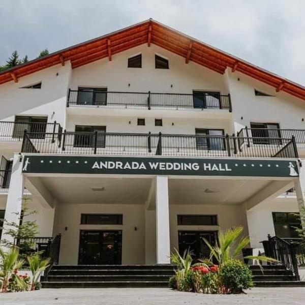 På billedet ses objektet ANDRADA WEDDING HALL beliggende i byen Repedea.