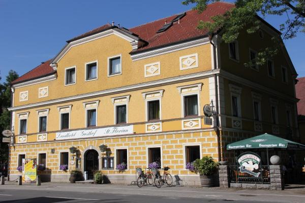A la foto es mostra l'objecte Landhotel St. Florian situat a la ciutat de Suben.