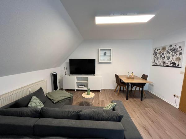 Nella foto è visibile l'oggetto Neue 45 QM Eigentumswohnung, Balkon, Tiefgarage situato nella città di Erdmannsdorf.