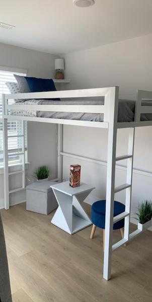 Foto 9: Classy, Cozy, Close to downtown