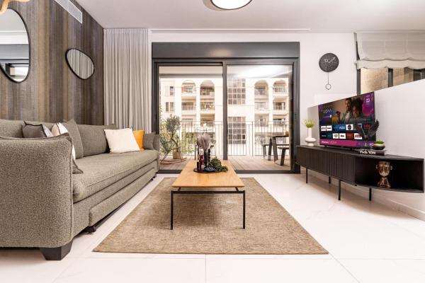 Фотография 5: Designed 2BR with 2 bathroom, Terrace and Parking