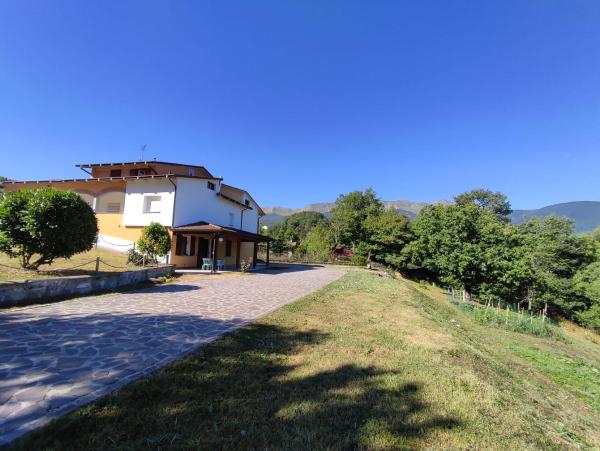 Nella foto è visibile l'oggetto Il Golfarone situato nella città di Quara.
