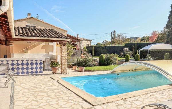 A la foto es mostra l'objecte 3 Bedroom Beautiful Home In Espeluche situat a la ciutat de Allan.