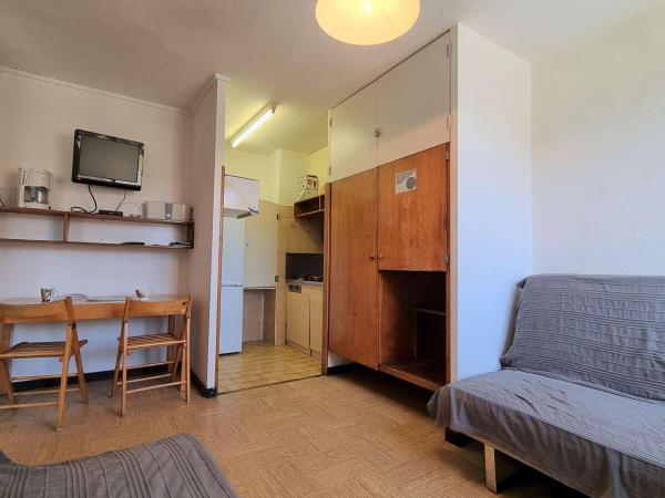 En la foto se muestra el objeto Studio confortable, accès pistes à 50m, parking gratuit, navette proche - FR-1-525-208 ubicado en la ciudad de Le Dévoluy.