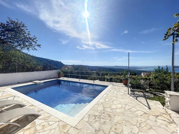 Villa Corfou