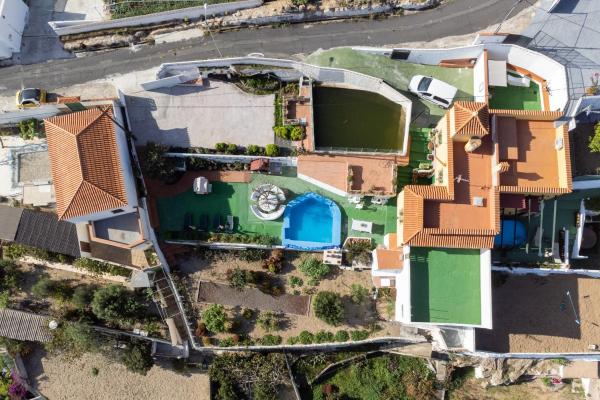 Billede 3: Mountain, Seaviews, and Pool Relax By Sunkeyrents