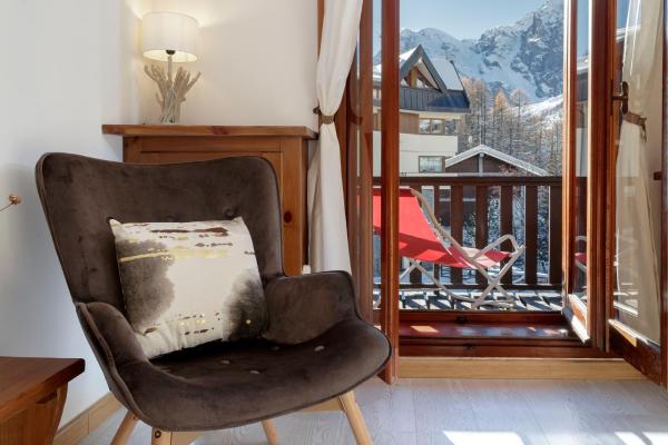 Zdjęcie 3: HelloCHALET - Foyer du Cervin Central, Ski Apartment, 250m lift