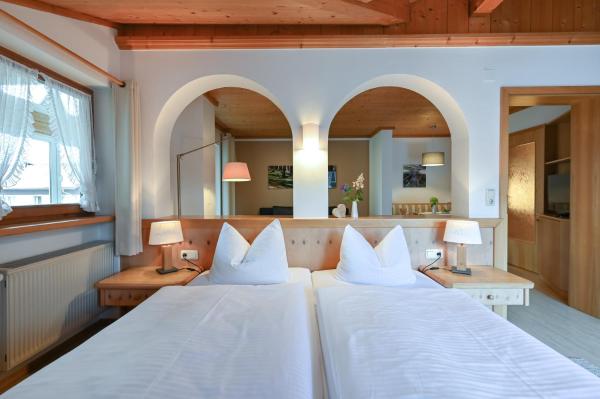 A la foto es mostra l'objecte Landhaus Grobert situat a la ciutat de Lengenwang.