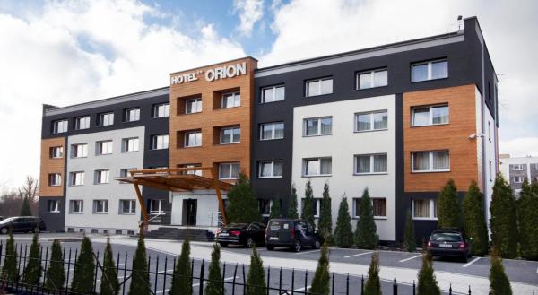 写真にはムィスウォヴィツェ市にあるHotel Orionが写っています。