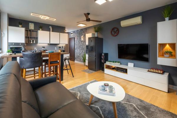 Auf dem Foto ist das Objekt New Gallery Best West Apartment 310 in der Stadt Špansko zu sehen.
