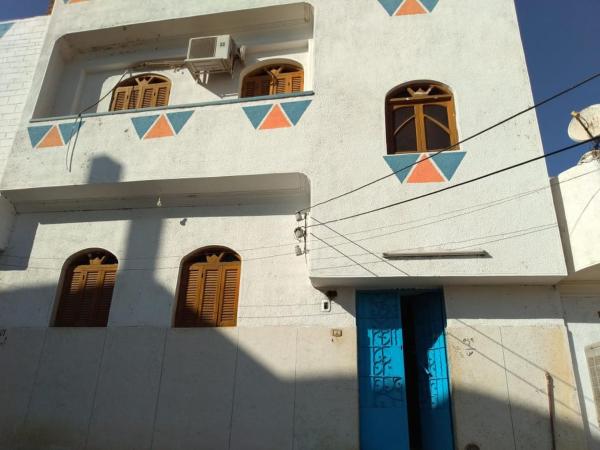 A la foto es mostra l'objecte Zekry nubian guest house situat a la ciutat de Aswan.
