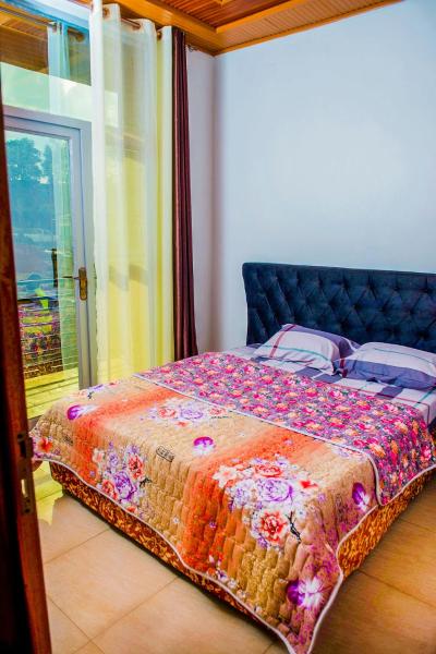2-Bedroom: A hidden gem, comfort & space, an awesome base to explore Kigali just a few mins from Airport, Kigali