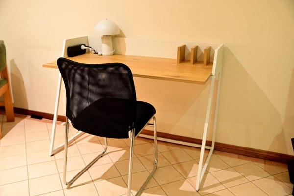 Bilde 8: Spacious studio in AliceSprings QueenBed+KSAirbed